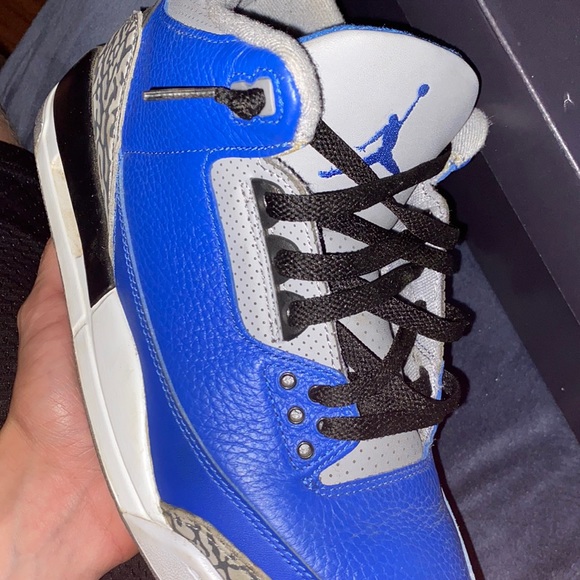 Jordan 3 Retro Varsity Royal Cement - Picture 1 of 2